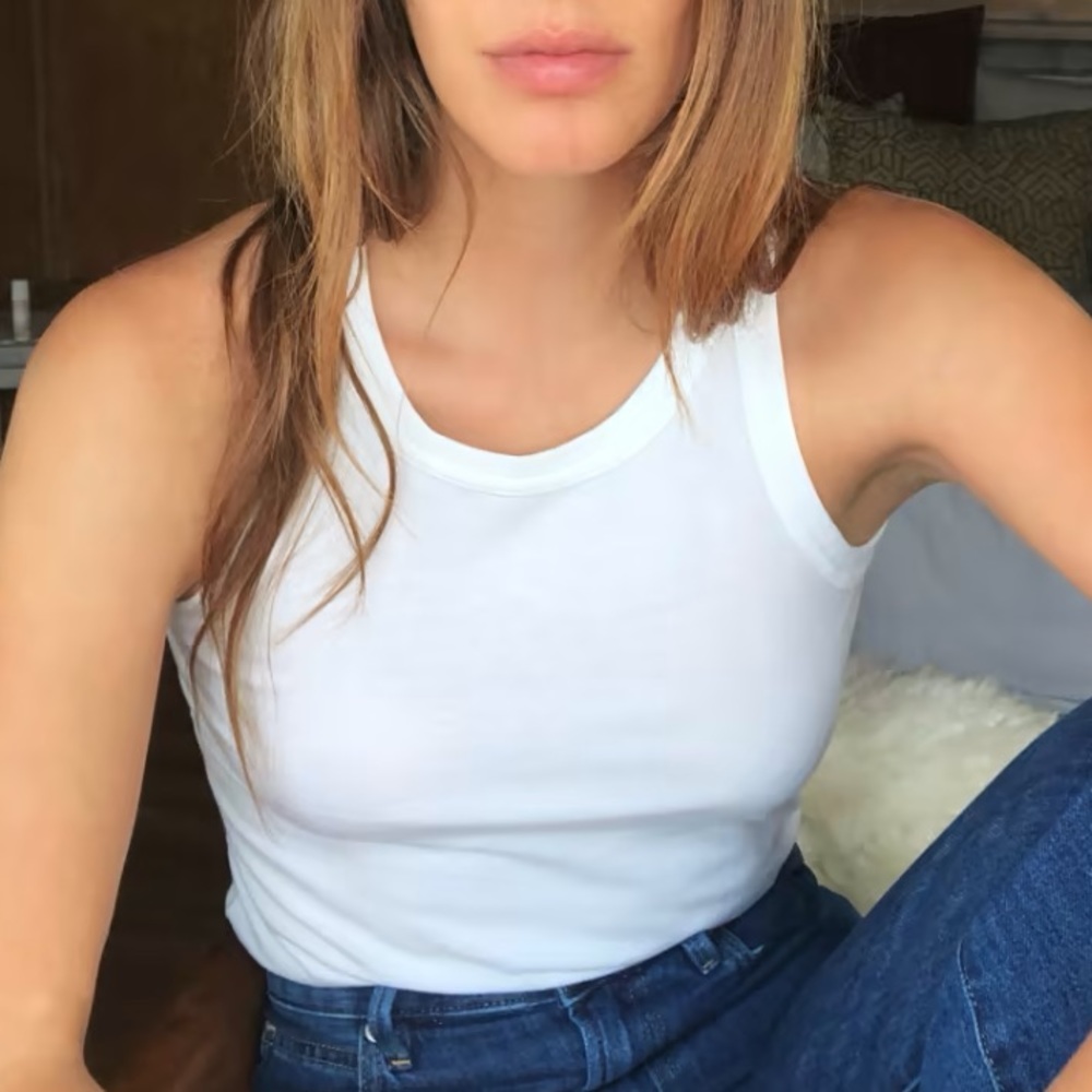 Everlane The Organic Cotton Cutaway Tank - Picture 5 of 6